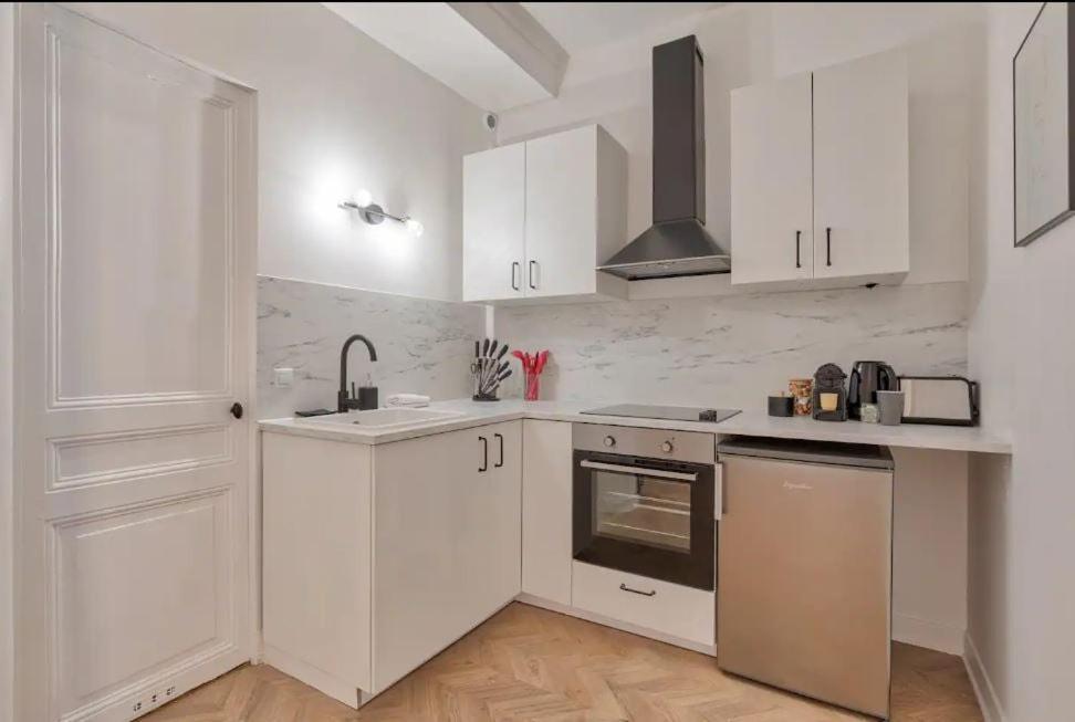 Superbe Pour 4P Proche Arc De Triomphe Apartment Paris Exterior foto